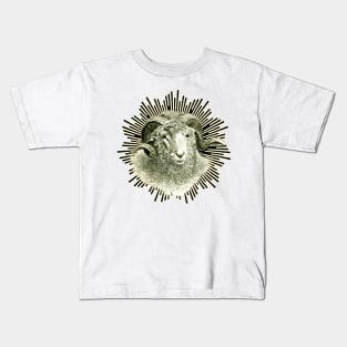 Cute little sheep with the twisted horn is looking at us Kids T-Shirt